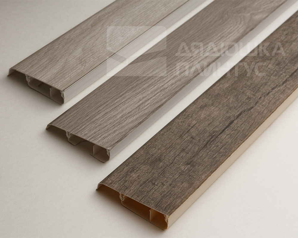 Плинтус ПВХ Salag Lima 72мм 2,5м. Белый гумпи