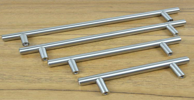 Труба круглая Ø 25 мм ТКр 08.2000.501л Серебро. Цена за 5 штук.