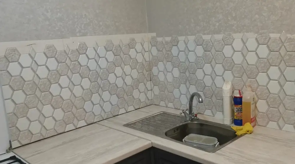 Панель ПВХ ГРЕЙС 973*492 10шт/уп Шестигранник Лагом. Цена указана за 4,8 м²