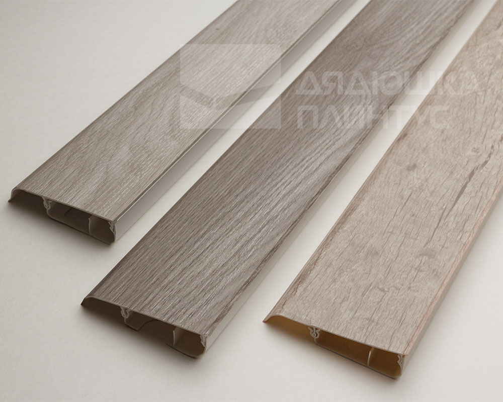 Плинтус ПВХ Salag Lima 72мм 2,5м. Маскара