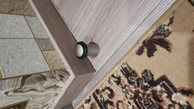 Упор 588А-1 Белый