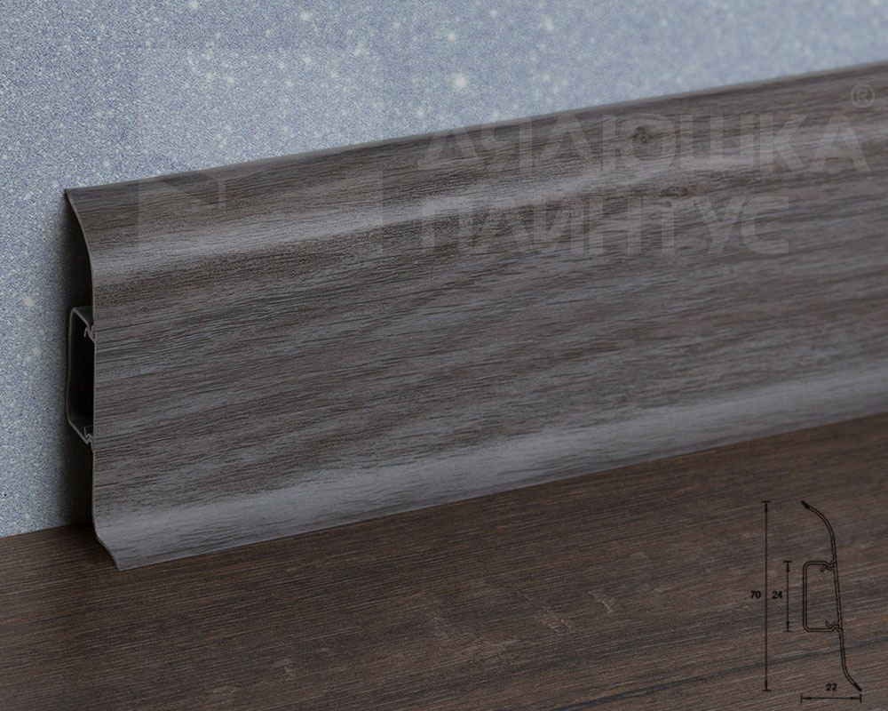 Плинтус ПВХ Идеал Классик 70мм 2,2м 210 Дуб пепельный